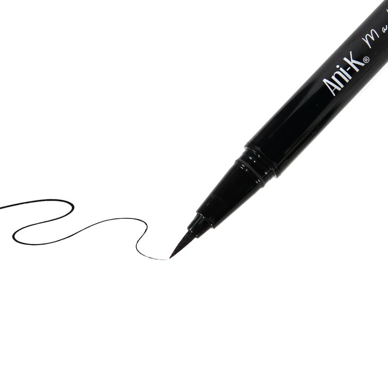 X11844-delineador-negro-expression-1