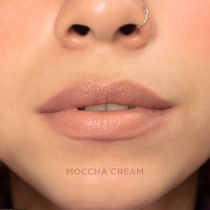Labial Barra Atenea Velvet Touch 2.7g