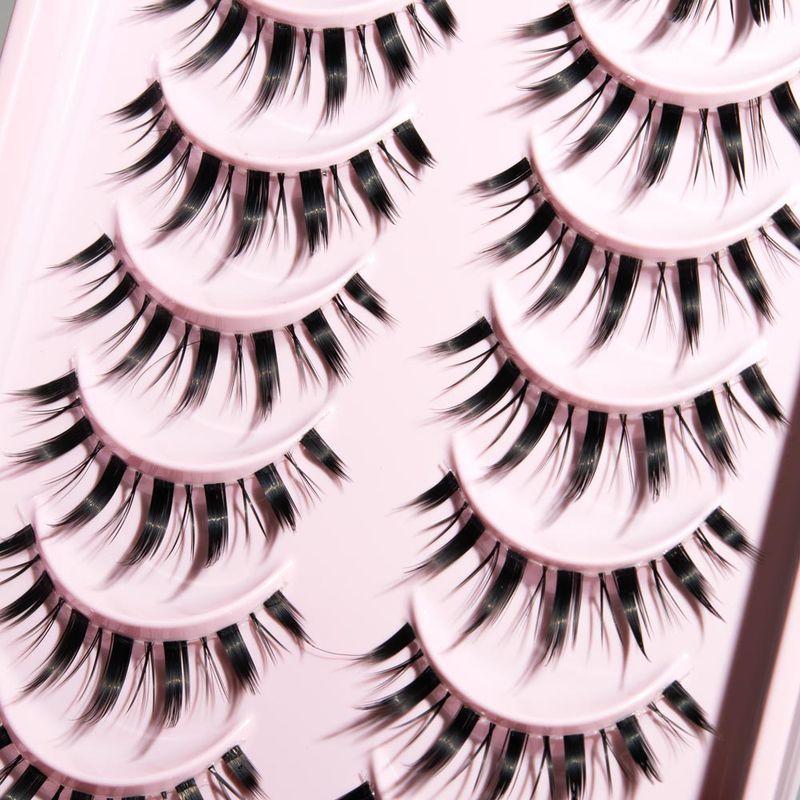manga-lashes-644278-3